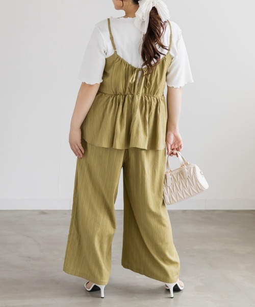 CLETTE(クレット)の「CLETTEオリジナルペプラムサロペット(サロペット/オーバーオール・レディース・オリーブ/ネイビー/ブラック・LL/4L/3L)」の9枚目の写真