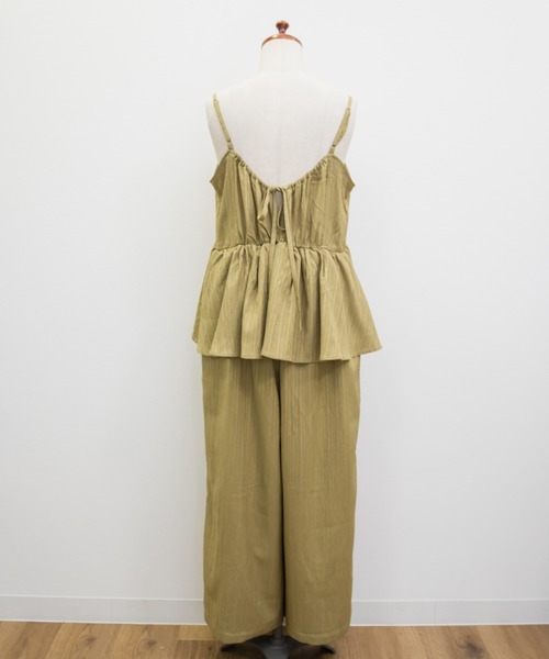 CLETTE(クレット)の「CLETTEオリジナルペプラムサロペット(サロペット/オーバーオール・レディース・オリーブ/ネイビー/ブラック・LL/4L/3L)」の15枚目の写真