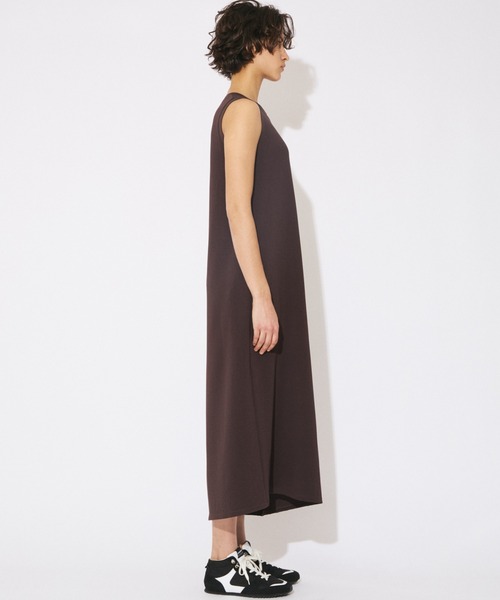 beautiful people(ビューティフルピープル)の「double-neck triacetate double cloth dress(ワンピース・レディース・ボルドー/ブラック・38)」の7枚目の写真