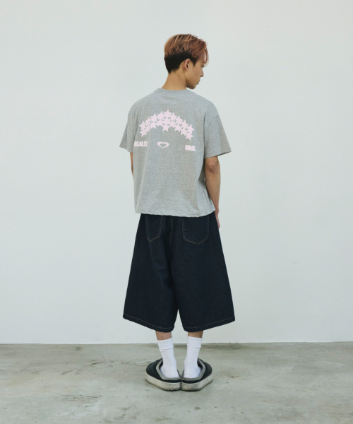 SCALLYWAG（スカリーワグ）の「SHOOTING STAR グレー クロップTシャツ（Tシャツ/カットソー・レディース・その他・SMALL/MEDIUM/LARGE）」の4枚目の写真
