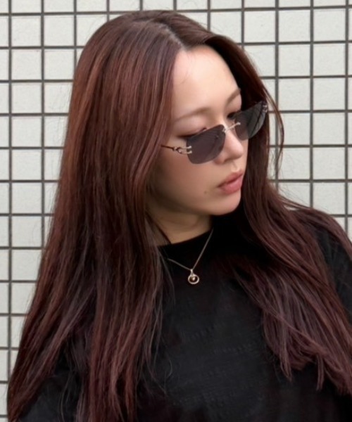 Chikashitsu +(チカシツプラス)の「【Chikashitsu +】rimless sunglasses 2 (3color) / 【チカシツプラス】リムレスカラーサングラス(サングラス・メンズ・ブラック×ゴールド/ブラック×シルバー/ブラウン・ONE SIZE)」の15枚目の写真
