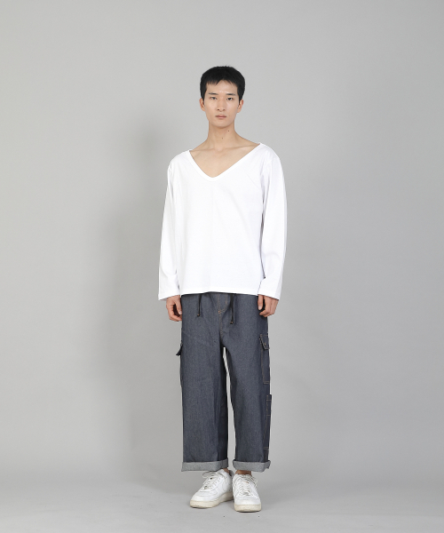 SAINTCREW(セントクルー)の「無地BIG Vネック16sコットン長袖TシャツBIGV-889ホワイト(Tシャツ/カットソー・メンズ・その他・LARGE/MEDIUM/X-LARGE/XXXX-LARGE/XXX-LARGE/XX-LARGE)」の11枚目の写真