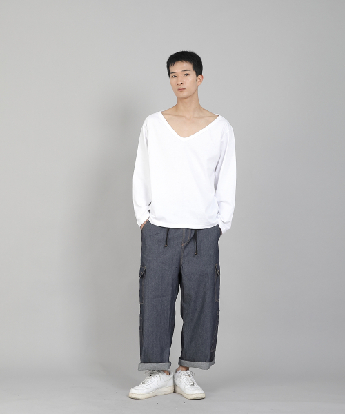 SAINTCREW(セントクルー)の「無地BIG Vネック16sコットン長袖TシャツBIGV-889ホワイト(Tシャツ/カットソー・メンズ・その他・LARGE/MEDIUM/X-LARGE/XXXX-LARGE/XXX-LARGE/XX-LARGE)」の9枚目の写真