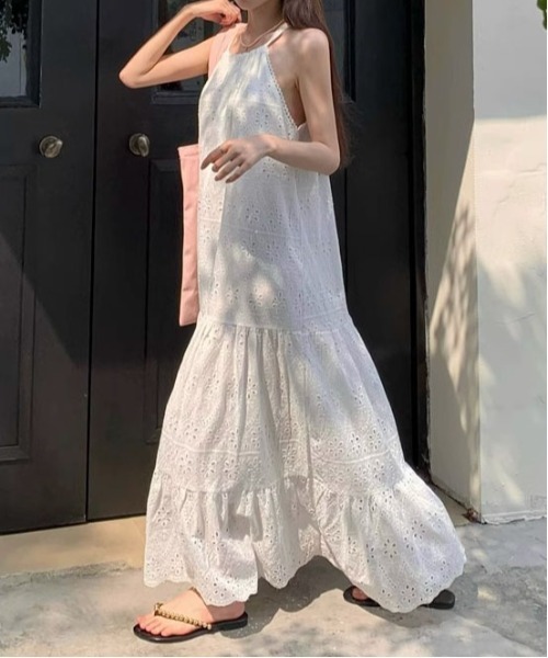 &soiree(アンドソワレ)の「アメリカンスリーブアイレットレースワンピース(ワンピース・レディース・ホワイト/アイボリー・LARGE/MEDIUM/SMALL)」の1枚目の写真