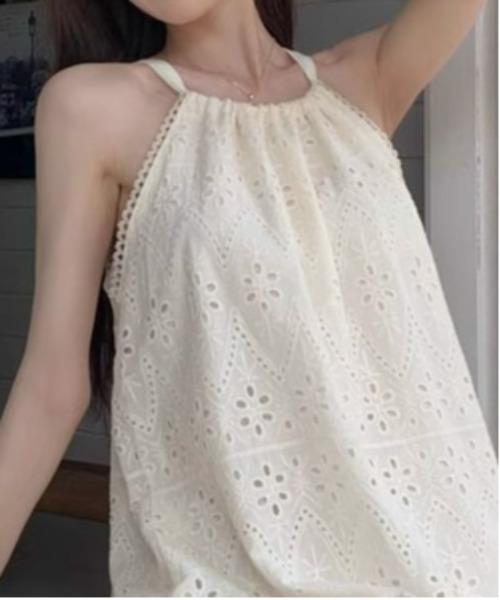 &soiree(アンドソワレ)の「アメリカンスリーブアイレットレースワンピース(ワンピース・レディース・ホワイト/アイボリー・LARGE/MEDIUM/SMALL)」の4枚目の写真