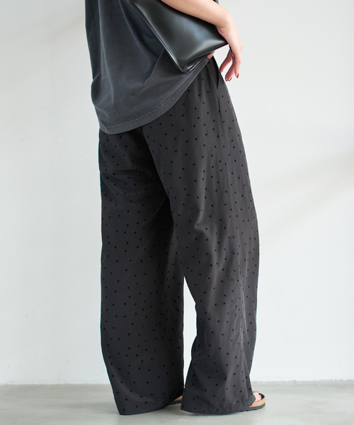 Spick & Span(スピックアンドスパン)の「《追加》フロッキードットイージーパンツ(その他パンツ・レディース・マルチ/その他4・38/36)」の8枚目の写真