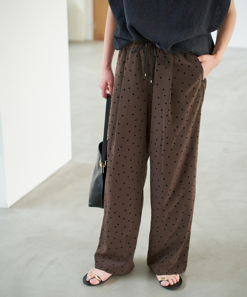 Spick & Span(スピックアンドスパン)の「《追加》フロッキードットイージーパンツ(その他パンツ・レディース・マルチ/その他4・38/36)」の12枚目の写真