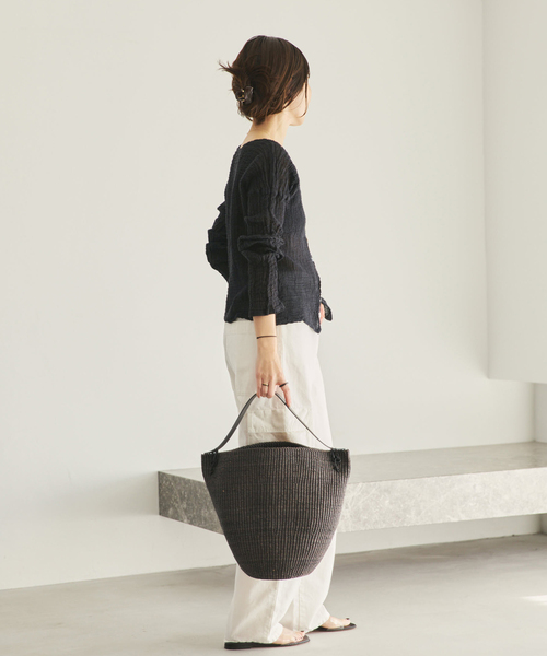 plage(プラージュ)の「《追加》LES ATELIERS FRANCAIS DE CONFECTION 別注 OPEN BTN 2WAY ブラウス 3(シャツ/ブラウス・レディース・ブラック・FREE)」の3枚目の写真