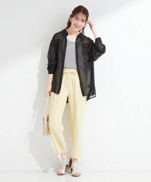 SHOO・LA・RUE(シューラルー)の「【洗濯機可】ダブルポケット 楊柳しぼしぼシアーシャツ(シャツ/ブラウス・レディース・イエロー/ブルー/ブラック/ライトベージュ・00)」の19枚目の写真