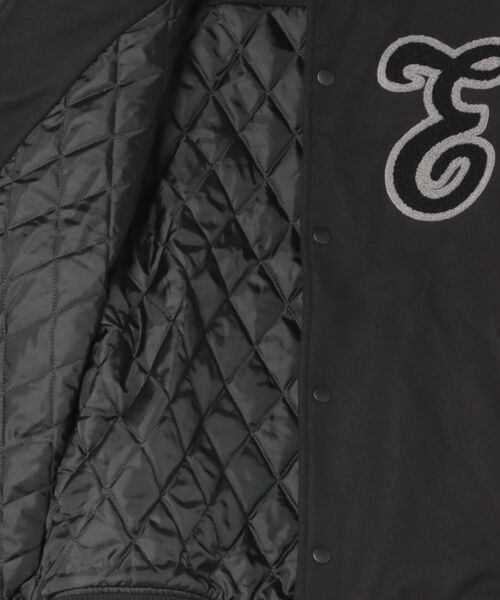 ELEMENT(エレメント)の「ELEMENT/エレメント VARSITY STADIUM JACKET ジャケット BG022756(スタジャン・メンズ・ブラック×ホワイト/ブラック・XL/L/M)」の4枚目の写真