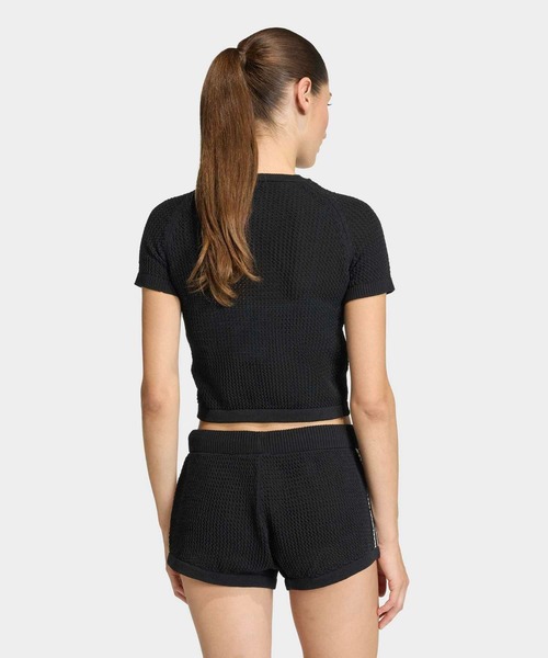 adidas(アディダス)の「ニット クロシェ カリ ティー / アディダスオリジナルス adidas Originals(Tシャツ/カットソー・レディース・ブラック・XX-LARGE/SMALL/LARGE/MEDIUM/X-SMALL/X-LARGE)」の2枚目の写真