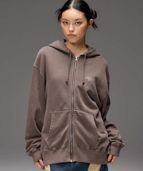 X-girl(エックスガール)の「PIGMENT DYED FACE PATCH AND LOGO ZIP UP SWEAT HOODIE(パーカー・レディース・ブラウン/ピンク/ブラック・S/M)」の4枚目の写真