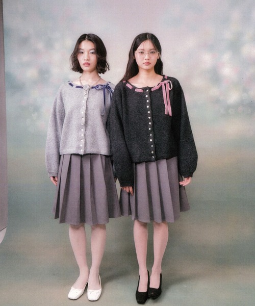 twins（nemne store）（ツインズ）の「Ribbon Knit Cardigan（カーディガン/ボレロ・レディース・グレー系・フリー）」の3枚目の写真