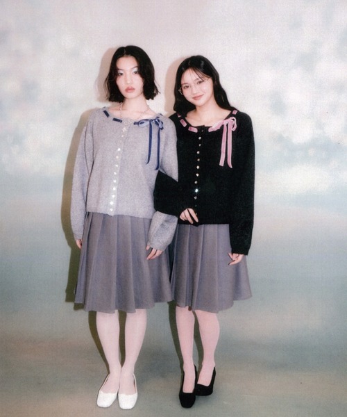 twins（nemne store）（ツインズ）の「Ribbon Knit Cardigan（カーディガン/ボレロ・レディース・グレー系・フリー）」の18枚目の写真