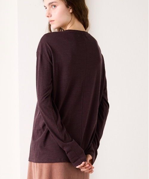 WALANCE(ワランス)の「COTTON CASHMERE RELAX T(Tシャツ/カットソー・レディース・オフホワイト/ダークブラウン/カーキ・FREE)」の13枚目の写真