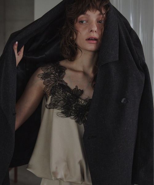 LE'RURE(リルアー)の「Irregular collar melange jacket(テーラードジャケット・レディース・ベージュ/ブラック・SMALL/MEDIUM)」の7枚目の写真