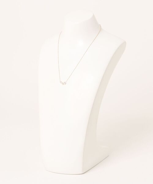 Daniel Wellington(ダニエルウェリントン)の「Pearl Trio Necklace ローズゴールド/ゴールド/シルバー(ネックレス・レディース・ピンクゴールド/イエローゴールド/シルバー・ONE SIZE)」の10枚目の写真
