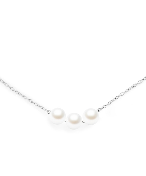 Daniel Wellington(ダニエルウェリントン)の「Pearl Trio Necklace ローズゴールド/ゴールド/シルバー(ネックレス・レディース・ピンクゴールド/イエローゴールド/シルバー・ONE SIZE)」の4枚目の写真