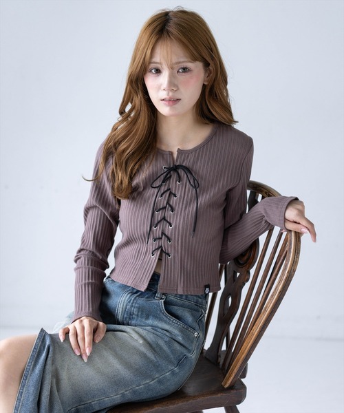 clear（クリア）の「フロントスピンドルカットソー［骨格ストレート／韓国カジュアル／モード］（Tシャツ/カットソー・レディース・ライトグレー/ブラック/モカ/グレー/ネイビー・F）」の5枚目の写真