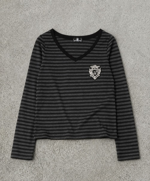 SPINNS(スピンズ)の「Vネック長袖Tシャツ/ボーダーエンブレム/平成ギャル(Tシャツ/カットソー・レディース・グレー系その他/ピンク系その他・ONESIZE)」の13枚目の写真