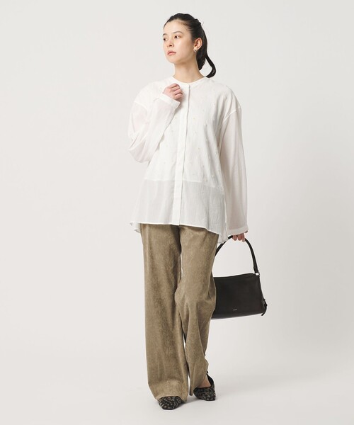 BEAUTY&YOUTH UNITED ARROWS（ビューティーアンドユースユナイテッドアローズ）の「コットンクレープ ビーズ エンブロイダリー シャツ（シャツ/ブラウス・レディース・ブラック/オフホワイト・FREE）」の8枚目の写真