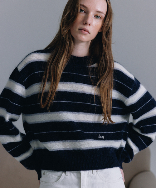 haag(ヘイグ)の「a fuzzy sweater (midnight blue)(ニット/セーター・レディース・その他・FREE)」の2枚目の写真