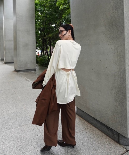 Ameri(アメリ)の「< ZOZOTOWN限定 > 2WAY WAIST SHAPE TUNIC CUT TOP(Tシャツ/カットソー・レディース・サックスブルー/ホワイト/スミクロ/グレー・FREE)」の13枚目の写真