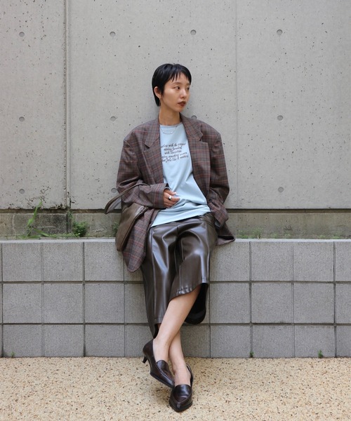 Ameri(アメリ)の「< ZOZOTOWN限定 > 2WAY WAIST SHAPE TUNIC CUT TOP(Tシャツ/カットソー・レディース・サックスブルー/ホワイト/スミクロ/グレー・FREE)」の18枚目の写真