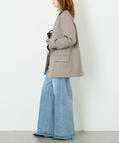 journal standard L'essage(ジャーナルスタンダードレサージュ)の「Wサキソニーノーカラージャケット(その他アウター・レディース・ネイビー/ベージュ・FREE)」の4枚目の写真