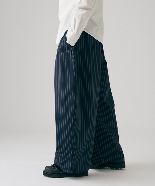 JOURNAL STANDARD（ジャーナルスタンダード）の「エレファント ストライプ パンツ（スラックス・メンズ・ネイビー/ブラック・LARGE/MEDIUM）」の7枚目の写真