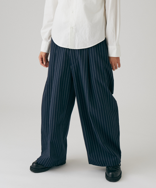 JOURNAL STANDARD（ジャーナルスタンダード）の「エレファント ストライプ パンツ（スラックス・メンズ・ネイビー/ブラック・LARGE/MEDIUM）」の11枚目の写真