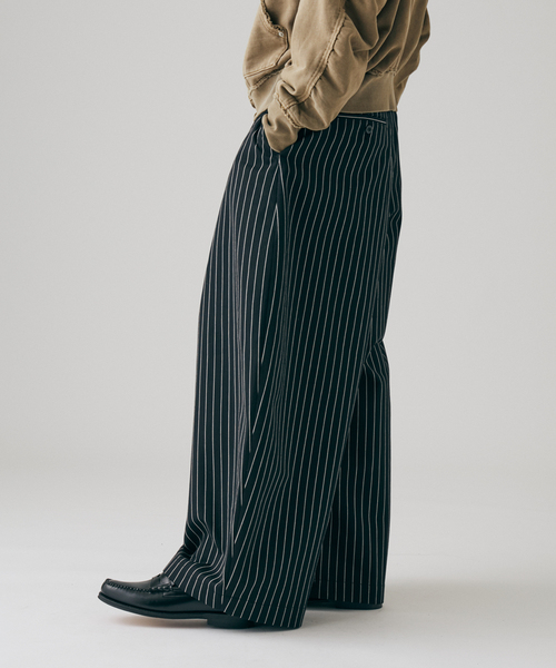 JOURNAL STANDARD（ジャーナルスタンダード）の「エレファント ストライプ パンツ（スラックス・メンズ・ネイビー/ブラック・LARGE/MEDIUM）」の21枚目の写真