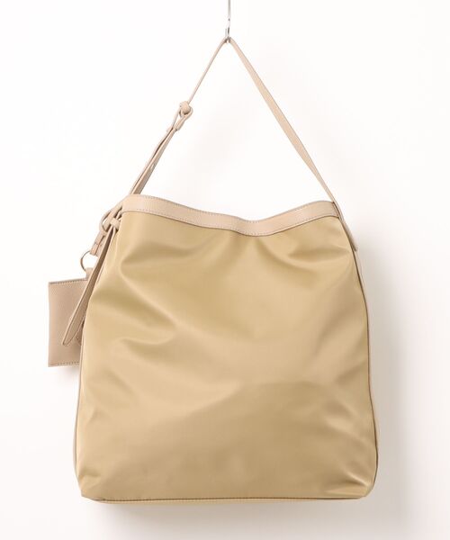 cache cache(カシュ カシュ)の「カシュカシュ cachecache / 防水ナイロンワンショルダーバッグ(ショルダーバッグ・レディース・ブラック/ブラウン/ベージュ・FREE)」の8枚目の写真
