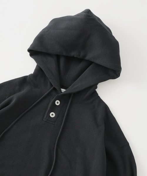 JOURNAL STANDARD(ジャーナルスタンダード)の「ダブル ボタン ヘビー パーカー(パーカー・メンズ・グレー/レッド/ブラック・LARGE/MEDIUM)」の4枚目の写真