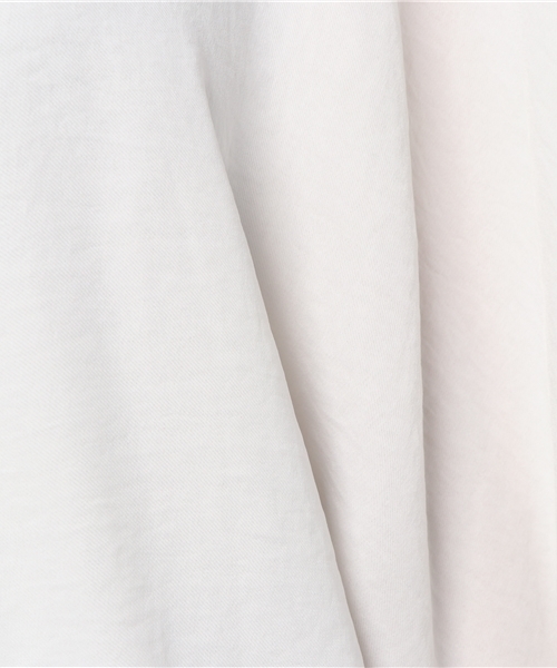 laboratory work（ラボラトリーワーク）の「Vネックバックリボンブラウス（シャツ/ブラウス・レディース・オフホワイト/ダークオレンジ/ベージュ・MEDIUM）」の11枚目の写真