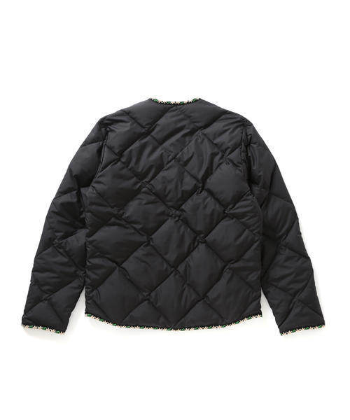 Rocky Mountain FeatherBed(ロッキー マウンテン フェザーベッド)の「ROCKY MOUNTAIN FEATHERBED × fennica / <Men’s>6Month チロリアン ダウンジャケット(ダウンジャケット/コート・メンズ・ブラック/オリーブ・36/38/40/42)」の6枚目の写真