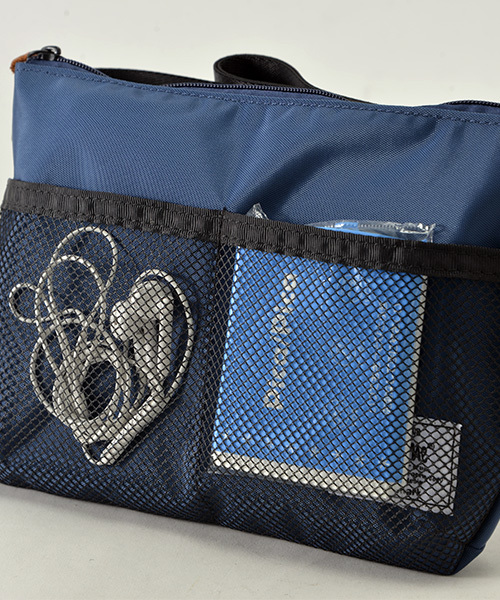 DEVICE（デバイス）の「Rename メッシュ ポケット 軽量 ナイロン ミニ サコッシュ ショルダーバッグ（ショルダーバッグ・レディース・ブラック/グレー/グリーン/ブルー/ネイビー/レッド・FREE）」の21枚目の写真