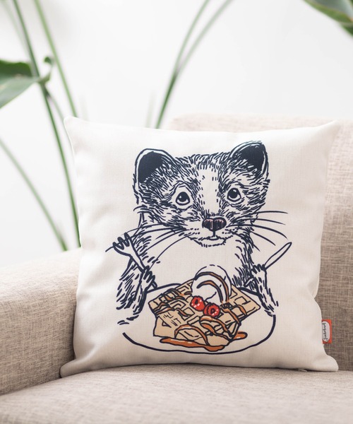 Jubilee（ジュビリー）の「ジムボバート クッションカバー（クッション/クッションカバー・レディース・ブラック/レッド/イエロー/ブルー/アニマル/ピンク/イエロー×グレー/ライトブルー/イエロー系その他/オフホワイト/ダークブルー/ブラック系その他2/スモークピンク/ブラック系その他/ベージュ/ブルー系その他・FREE）」の5枚目の写真