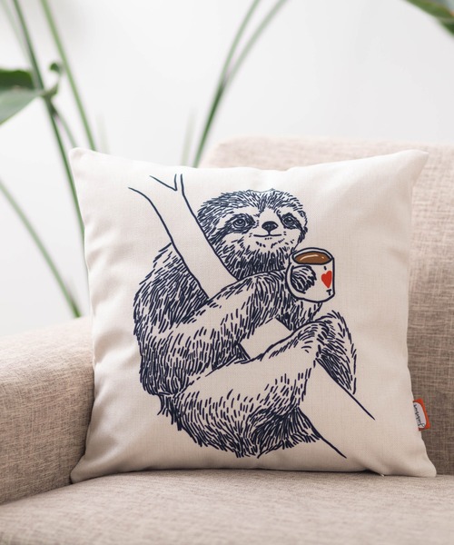 Jubilee（ジュビリー）の「ジムボバート クッションカバー（クッション/クッションカバー・レディース・ブラック/レッド/イエロー/ブルー/アニマル/ピンク/イエロー×グレー/ライトブルー/イエロー系その他/オフホワイト/ダークブルー/ブラック系その他2/スモークピンク/ブラック系その他/ベージュ/ブルー系その他・FREE）」の4枚目の写真