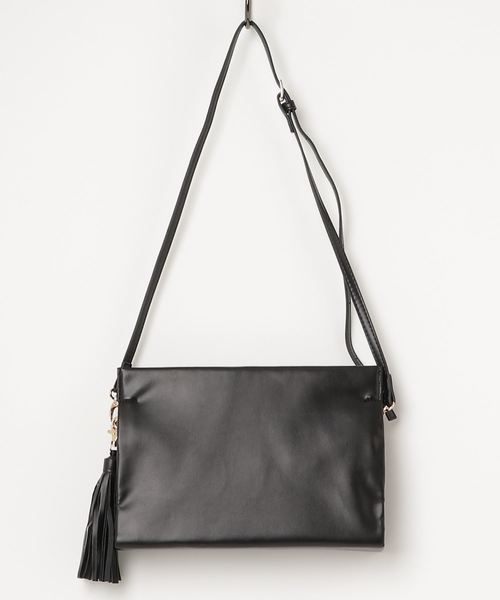 natural couture（ナチュラルクチュール）の「タッセルスクエアショルダー（ショルダーバッグ・レディース・グレー/グリーン/シルバー/ブラック・FREE）」の5枚目の写真