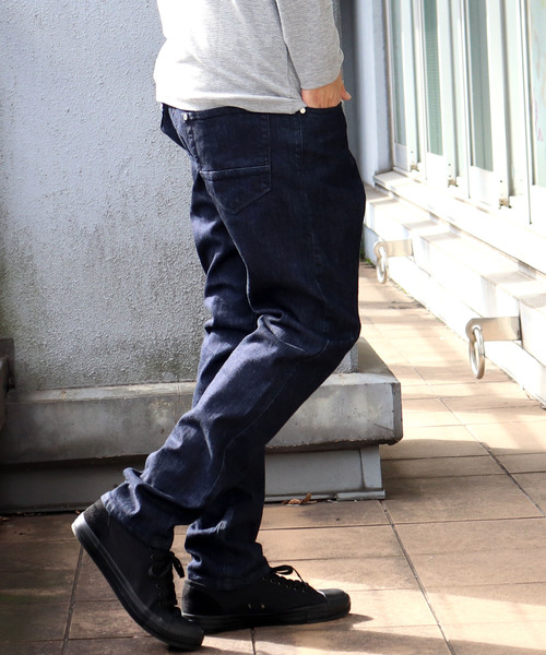 Confirm（コンファーム）の「Confirm / コンファーム デニムパンツ（デニムパンツ・メンズ・ネイビー/サックスブルー/インディゴブルー/ブルー/ブルー系その他/ブルー系その他2/ブラック/ブルー系その他3・S/M/L）」の2枚目の写真