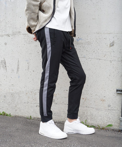 OUTDOOR PRODUCTS APPAREL(アウトドアプロダクツアパレル)の「OUTDOOR CNストレッチライン入りクライミングスリムテーパードジョガーパンツ(その他パンツ・メンズ・ブラック/グレー/ネイビー・M/L/LL)」の4枚目の写真