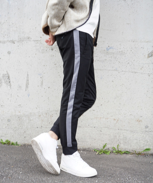 OUTDOOR PRODUCTS APPAREL(アウトドアプロダクツアパレル)の「OUTDOOR CNストレッチライン入りクライミングスリムテーパードジョガーパンツ(その他パンツ・メンズ・ブラック/グレー/ネイビー・M/L/LL)」の5枚目の写真