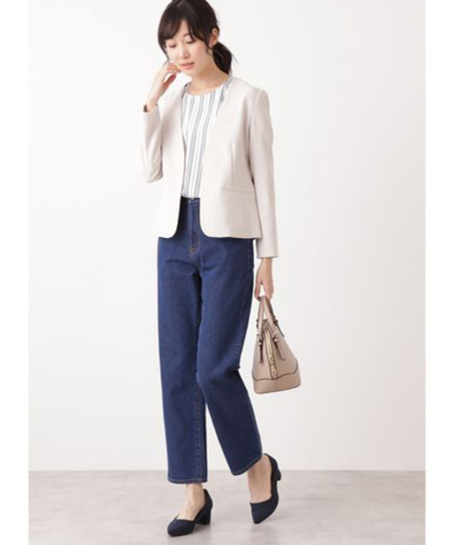 NATURAL BEAUTY BASIC（ナチュラルビューティーベーシック）の「【雑誌掲載】ステファニー カラーレスジャケット（ノーカラージャケット・レディース・ブラック/ベージュ・SMALL/MEDIUM/LARGE）」の7枚目の写真