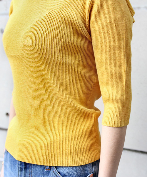 RANDA（ランダ）の「バックフリルニット（ニット/セーター・レディース・ホワイト/ブラウン/イエロー・FREE）」の7枚目の写真