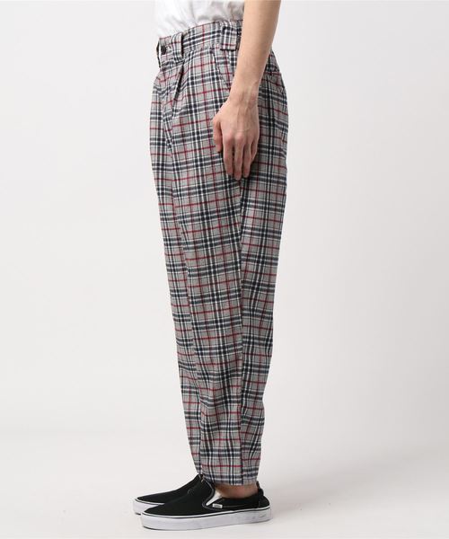 VIBGYOR(ヴィブジョー)の「VIBGYOR Select/ グレンチェックワイドテーパードパンツ(その他パンツ・メンズ・ベージュ/グレー・MEDIUM/LARGE/X-LARGE)」の4枚目の写真