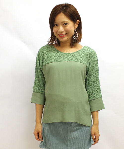 mystic（ミスティック）の「レース切替プルオーバー（シャツ/ブラウス・レディース・ホワイト/ブラック/ベージュ/グリーン/ブルー・ﾌﾘ-）」の5枚目の写真