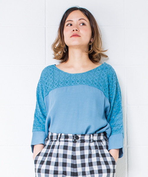 mystic（ミスティック）の「レース切替プルオーバー（シャツ/ブラウス・レディース・ホワイト/ブラック/ベージュ/グリーン/ブルー・ﾌﾘ-）」の12枚目の写真