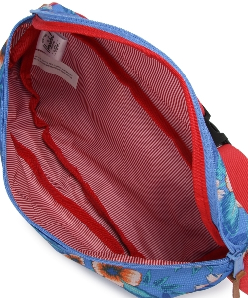 BEAUTY&YOUTH UNITED ARROWS（ビューティーアンドユースユナイテッドアローズ）の「＜Herschel Supply＞ SIXTEEN/バッグ ◆（ボディバッグ/ウエストポーチ・メンズ・その他1/その他2/ブラック/その他3/その他4・ONE）」の9枚目の写真