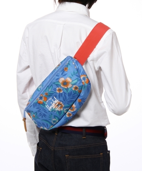 BEAUTY&YOUTH UNITED ARROWS（ビューティーアンドユースユナイテッドアローズ）の「＜Herschel Supply＞ SIXTEEN/バッグ ◆（ボディバッグ/ウエストポーチ・メンズ・その他1/その他2/ブラック/その他3/その他4・ONE）」の10枚目の写真